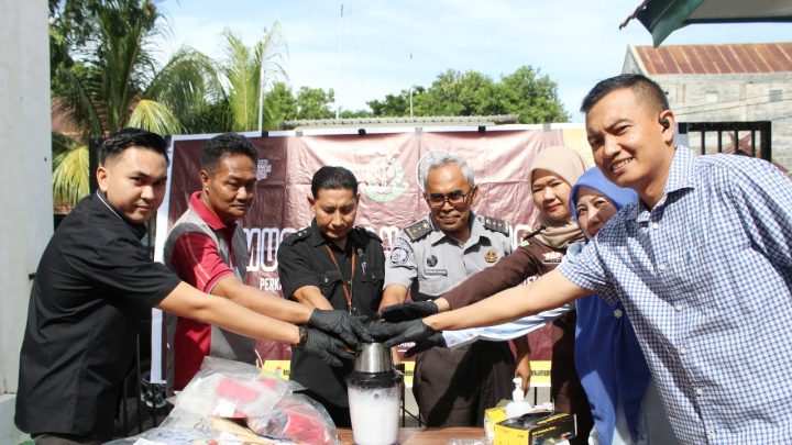 Kejari Jeneponto Musnahkan Barang Bukti Kasus yang Memiliki Kekuatan Hukum Periode April 2025 Kejari Jeneponto