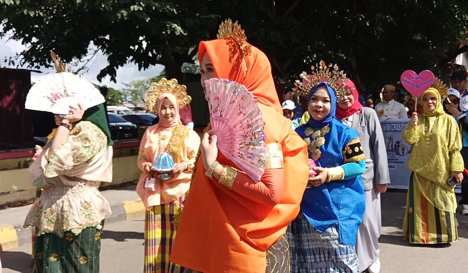 Ramaikan Hari Jadi ke-162 Kabupaten Jeneponto, RSUD Latopas Ikuti Karnaval Budaya dan Seni