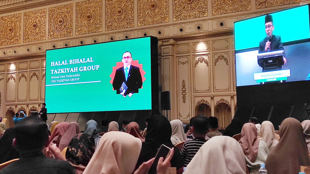 Ribuan Alumni Jemaah Tazkiyah Group Hadiri Halalbihalal di Hotel Myko Makassar