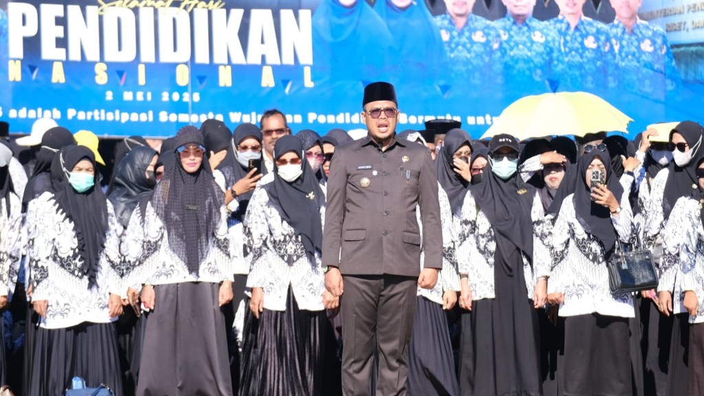 Bupati Jeneponto Paris Yasir Pimpin Upacara Hari Pendidikan Nasional 2025