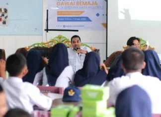 Hadapi Bahaya Digital, Kominfo Makassar Edukasi Pelajar SMP 27 Makassar