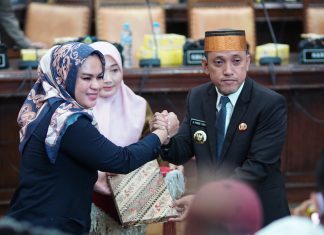 Bupati Jeneponto Paris Yasir Hadiri Paripurna Penyerahan 4 Ramperda, Ini Pandangannya