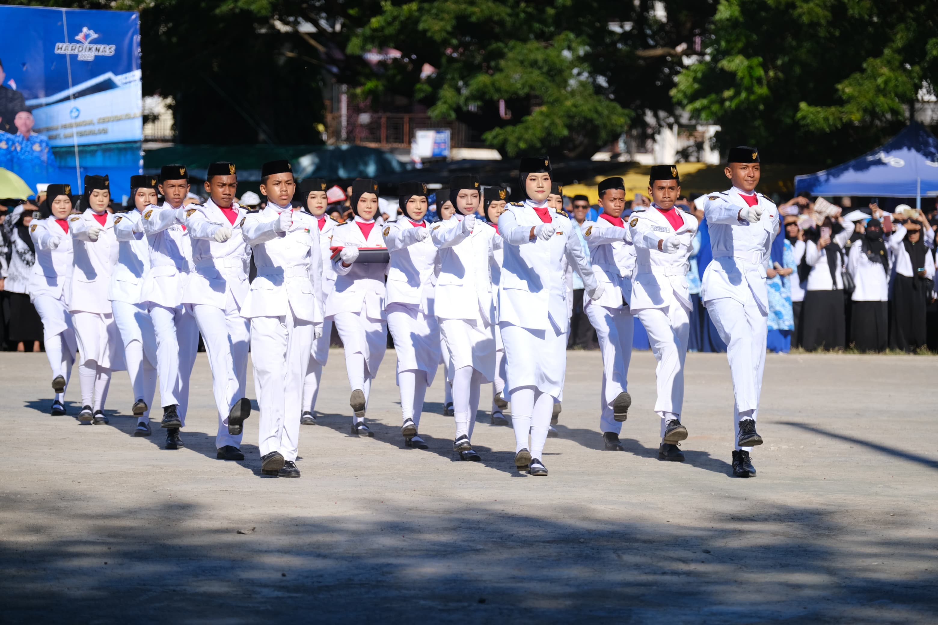 Bupati Jeneponto Paris Yasir Pimpin Upacara Hari Pendidikan Nasional 2025