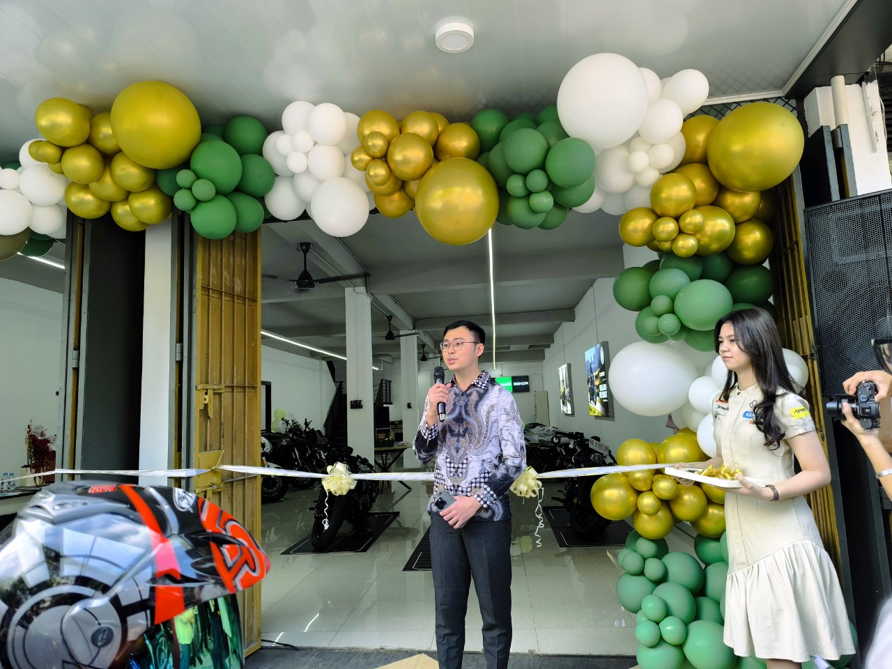 Bermitra Jaya Berkat Motor, BMI Kembali Buka Showroom di Makassar