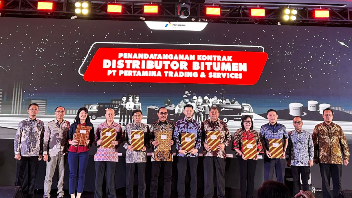 Kalla Aspal Cetak Prestasi Nasional di Penghargaan Kinerja Penjualan 2024 kalla aspal