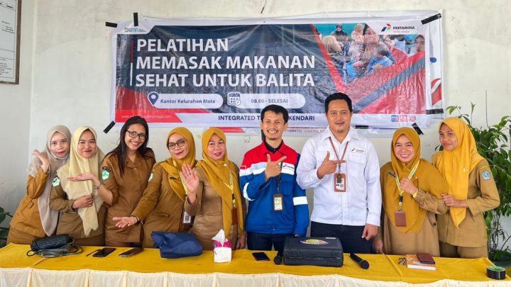 Pertamina Patra Niaga Sulawesi IT Kendari Gelar Program Gizi Mata Seimbang di Kelurahan Mata pertamina patra niaga sulawesi