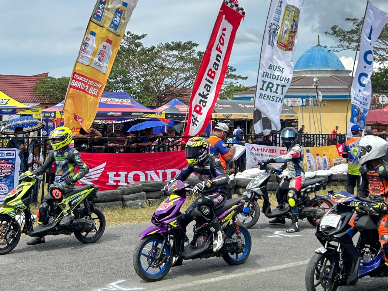 Honda One Make Race Kendari 2025 Sukses Digelar Menghadirkan Banyak Aksi Menarik!