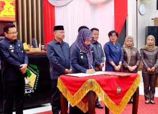Tok! Pengelolaan APBD 2024 Pemkab Gowa Ditetapkan Jadi Perda