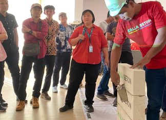 Kalla Beton Kenalkan Mortar Instan dalam Event Constructor's Lab Citraland Celebes