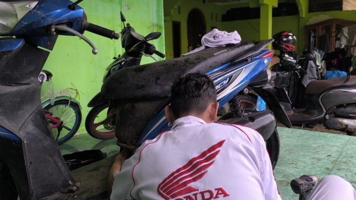 Motor Mogok di Jalan, Tidak Perlu Khawatir! Segera Hubungi Honda Care Astra Motor Sulsel Honda Care