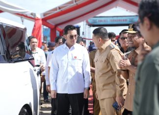 Wali Kota Munafri Dampingi Menhub RI, Saat Luncurkan Pesawat Amfibi di Makassar