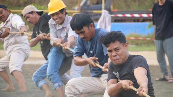 Semarak HUT RI ke-80, Karyawan Huadi Group Kompak Ikut Lomba 17 Agustus Huadi Group