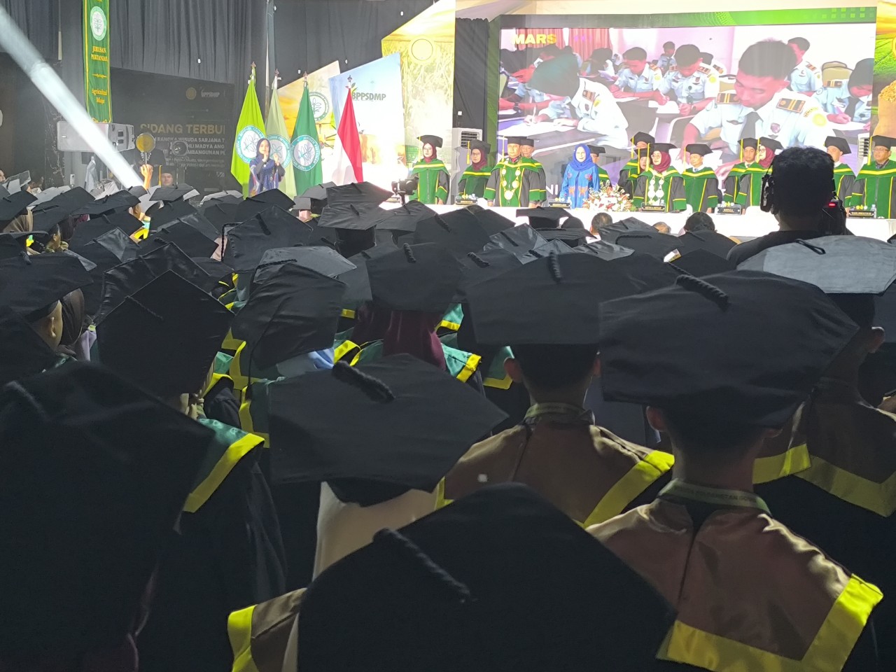 Cetak Generasi Pertanian dan Peternakan, Polbangtan Gowa Wisuda Ratusan Sarjana Terapan dan Ahli Madya
