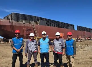 Potret Galangan Kapal di Kabupaten Barru, Green Shipyard Berbasis Listrik PLN yang Hemat Biaya Operasional