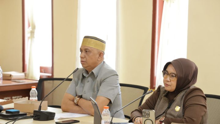 DPRD Pangkep Gelar Rapat Soal Tunggakan Listrik Pasar Palampang, Jembatani Keluhan Pedagang DPRD Pangkep