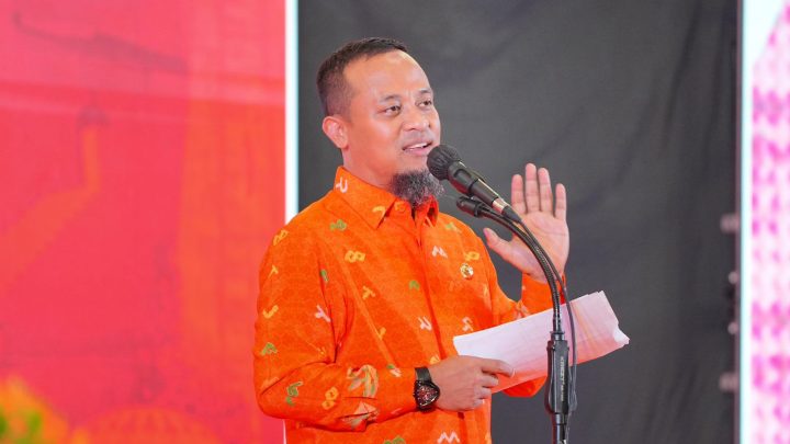 200 KK dan 48 Rumah Korban Kebakaran di Sorowako, Gubernur Sulsel Bantu 1 Miliar gubernur sulsel