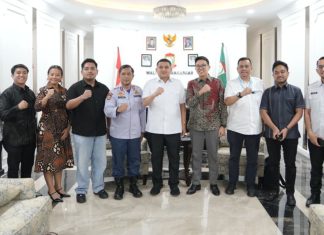 Walikota Munafri Dukung Kehadiran Transportasi Listrik di Makassar dan Tekankan Pemberdayaan Sopir Lokal