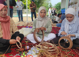 Berkat PT Vale, Pengrajin Teduhu di Sorowako Terus Beregenerasi Menjaga Kearifan Lokal