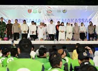 Dihadiri Walikota Makassar, Ratusan Mitra Driver Gojek Gelar Doa Bersama untuk Makassar'ta