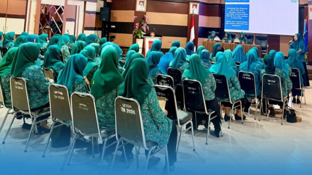 Anggun dan Berwibawa Dalam Balutan Seragam Jadi Tema Sosialisasi Pokja III TP PKK Jeneponto
