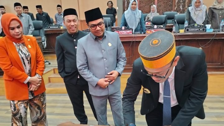 DPRD Jeneponto Gelar Rapat Paripurna, Tandatangani Nota Kesepakatan KUPA-PPAS Perubahan 2025 DPRD Jeneponto