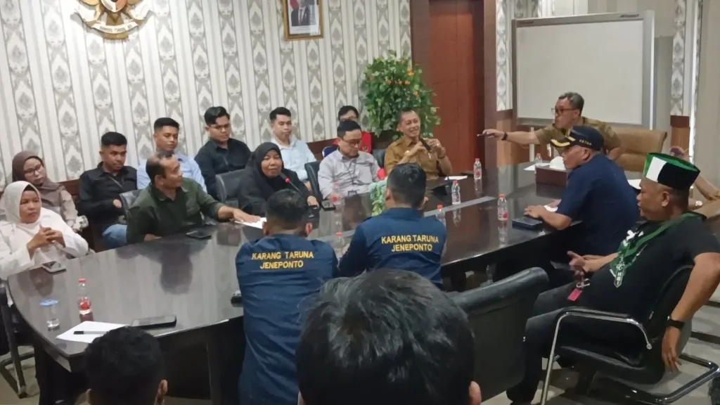 Geram Terhadap Korkab PKH, Bupati Jeneponto dan Perwakilan Aksi SANDRA Tinggalkan Pertemuan