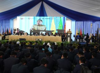 Wali Kota Makassar Perkenalkan Program Makassar Creative Hub di PKKMB Unibos 2025