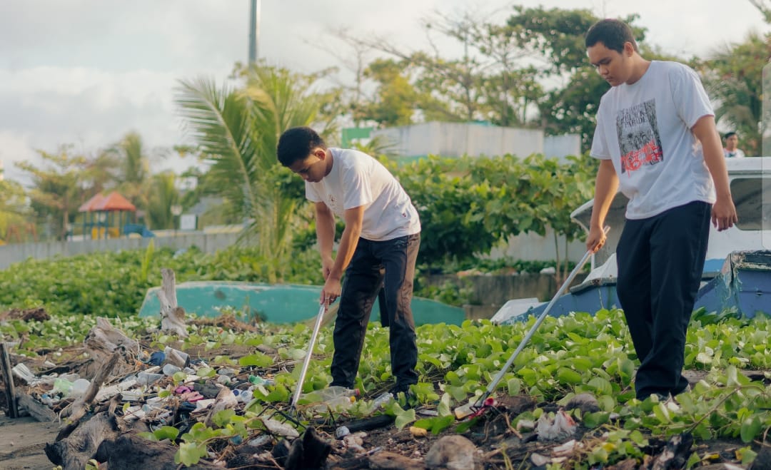 Perayaan Pertama Dies Natalis, ITH Gelar Aksi Bersih Pantai Mattirotasi