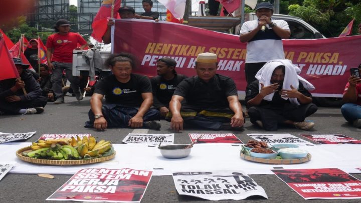 Ritual Songka Bala Jadi Simbol Perlawanan Buruh KIBA di Makassar Ritual Songka Bala