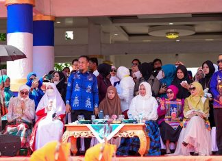 Gubernur Sulsel Lepas Puluhan Ribu Peserta Jambore PKK 2025 di Bone