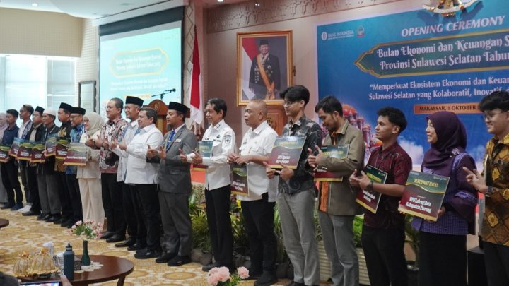 Kepala BI Sulsel Bersama Gubernur dan Kepala BPJPH Buka Bulan Ekonomi dan Keuangan Syariah 2025 pada Oktober Bank Indonesia