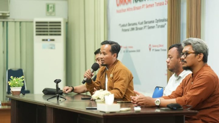 Semen Tonasa Latih Mitra Binaan Melalui Program 'UMKM Naik Kelas' Semen Tonasa