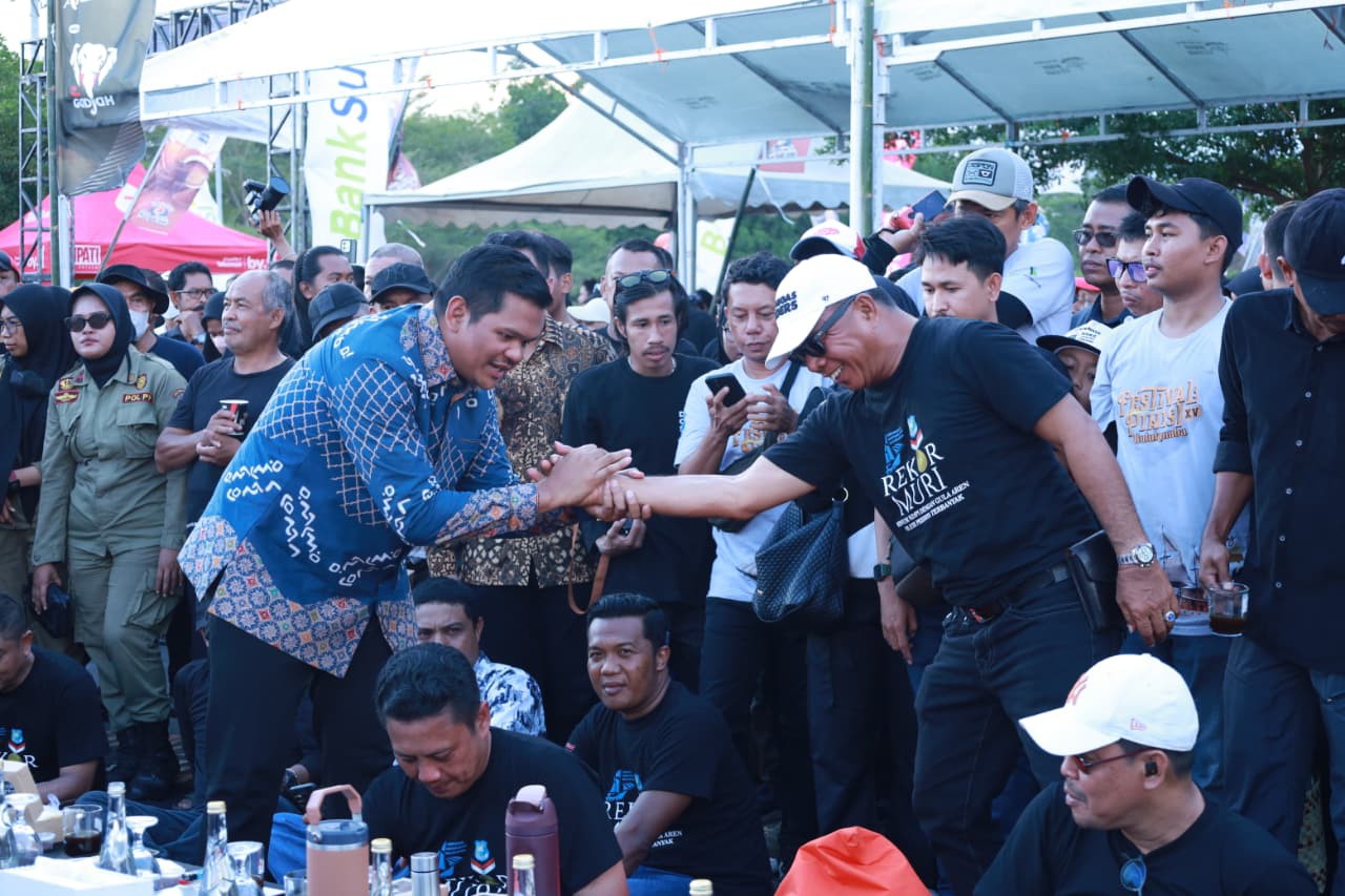 Transaksi QRIS Bank Sulselbar Pecahkan Rekor MURI di Festival Pinisi 2025