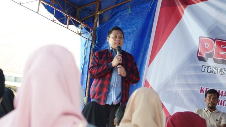 Yasir Machmud Serap Aspirasi Warga dan sosialisasi Program MBG pada Reses di Kelurahan Manurunge Yasir Machmud