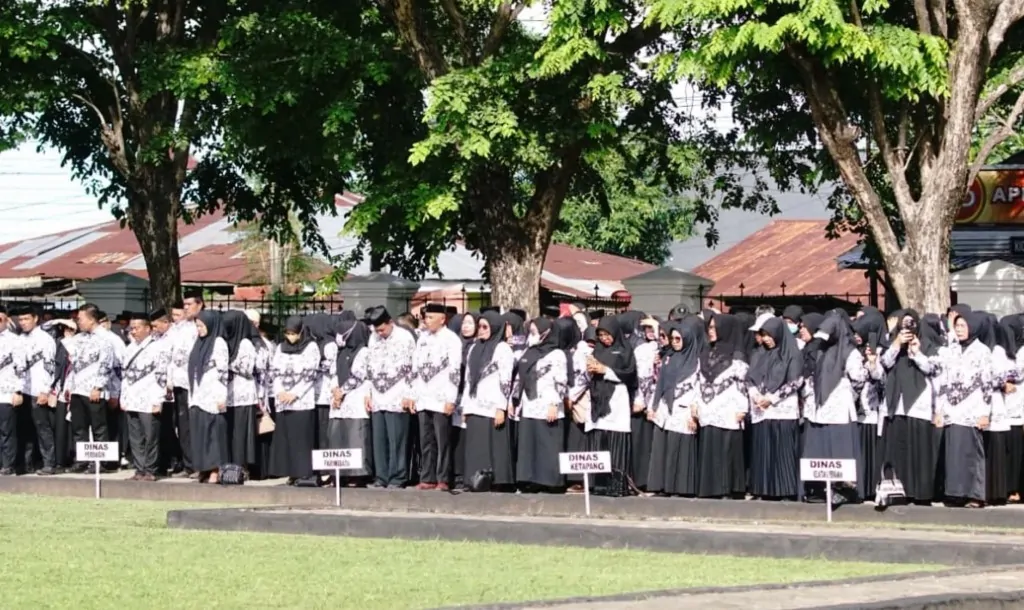 Pemkab Jeneponto Gelar Upacara Peringatan Hari Guru Nasional 2025