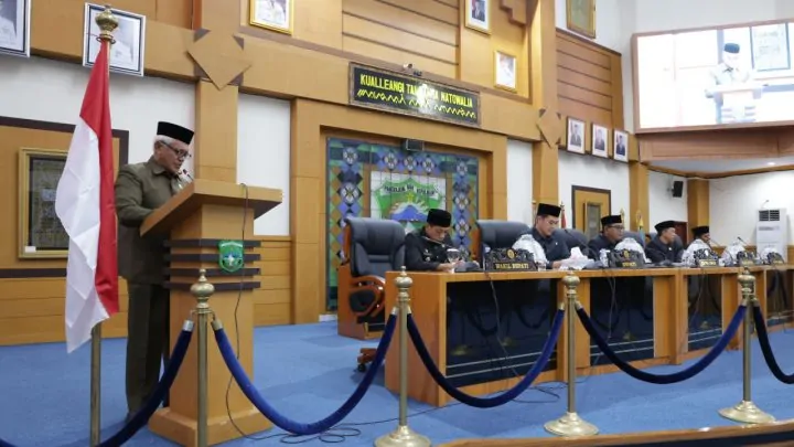 Semua Fraksi DPRD Pangkep Setujui Ranperda APBD 2025 dalam Rapat Paripurna Pendapat Akhir Dprd pangkep