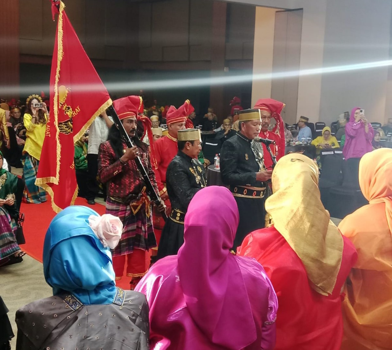 Pengurus DPP PALASARA Indonesia Resmi Dilantik, Siap Jadi Rumah Besar Adat Sulawesi Selatan dan Barat