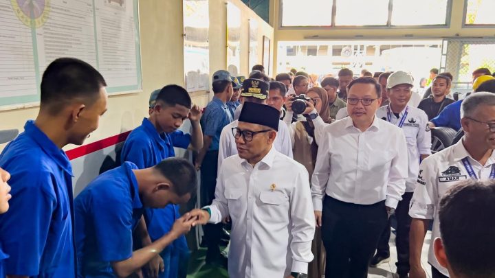 Kemenko PM Dorong Transformasi SMK di Makassar untuk Jadi Inkubator Talenta Muda Kemenko PM