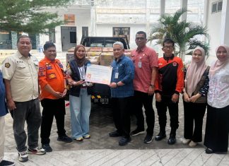 PT Vale Serahkan Bantuan Kemanusiaan untuk Korban Bencana bersama Kementerian ESDM