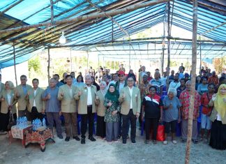 Jajaran Dekan dan Wakil Dekan FK Unhas Berpartisipasi dalam Bakti Sosial AIPKI Wilayah VI di Sorong