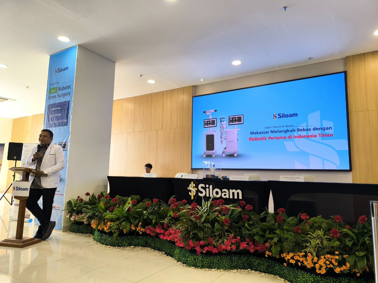 Pertama di Indonesia Timur, Siloam Hospitals Makassar Pakai Teknologi Robot Operasi Lutut