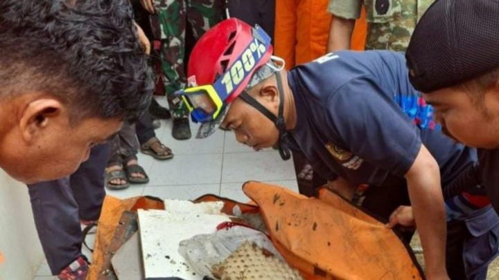 Menhub: Pencarian Pesawat ATR 42-500 Terus Dilakukan Secara Intensif pesawat atr 400