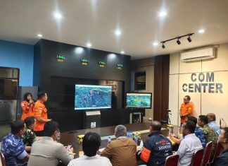 Gubernur Sulsel Bersama Menhub dan Basarnas Evaluasi Pencarian Korban ATR 42-500