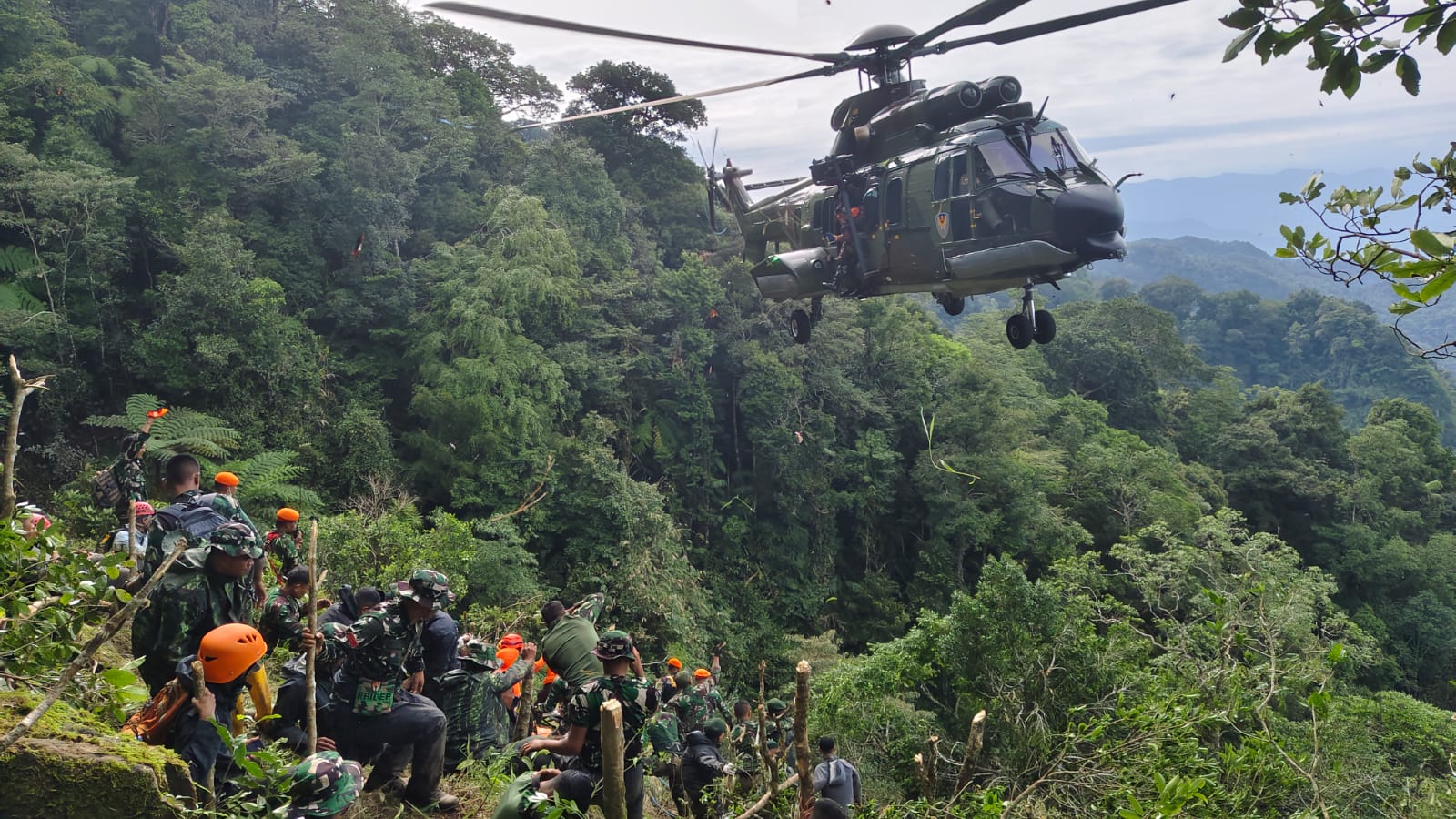 Operasi SAR Pesawat IAT ATR 42-500 Jatuh di Pegunungan Bulusaraung Resmi Ditutup