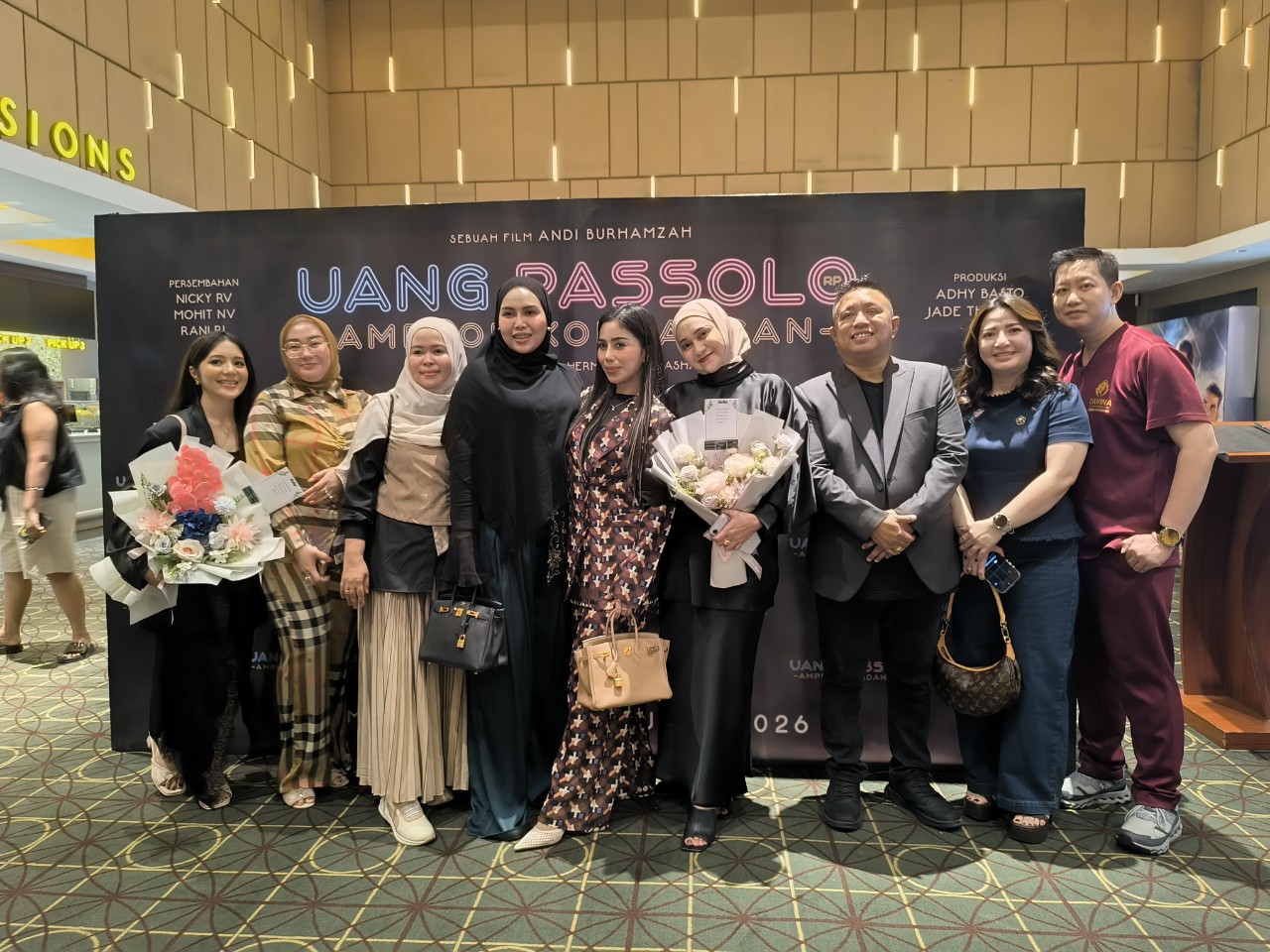 Gelar Gala Premiere di XXI Panakkukang Makassar, Film Uang Passolo Tayang Serentak 8 Januari 2026