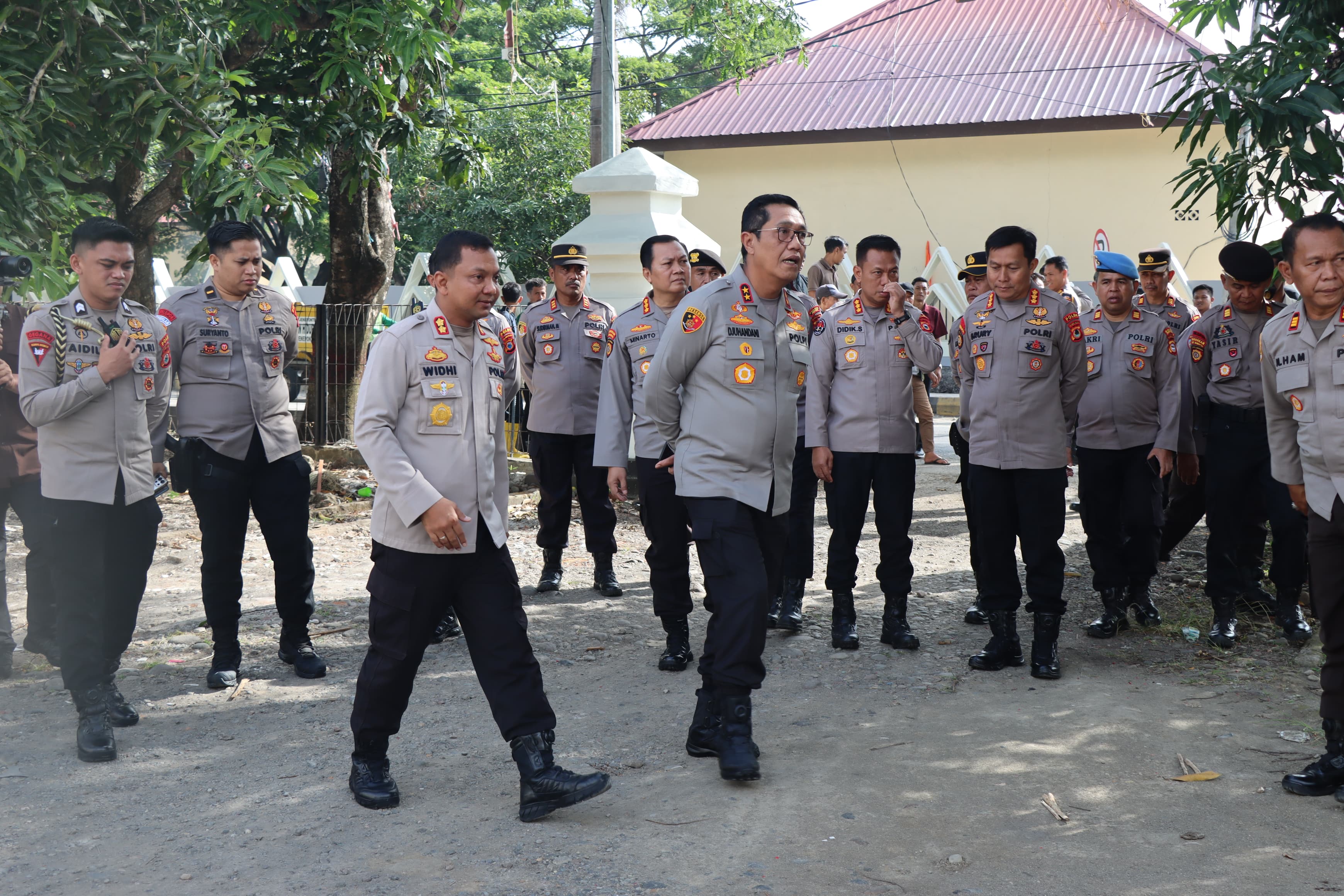 Kapolda Sulsel Tinjau Asrama Polres Jeneponto yang Baru Direnovasi