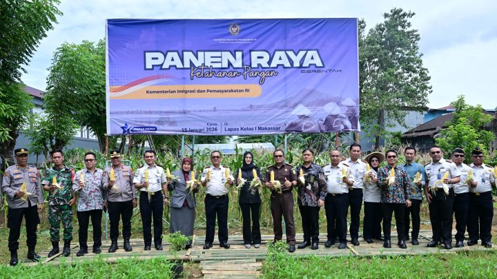 Wakil Wali Kota Panen Raya di Lapas Kelas I Makassar, Dukung Pembinaan Kemandirian Warga Binaan Wakil Wali Kota Makassar