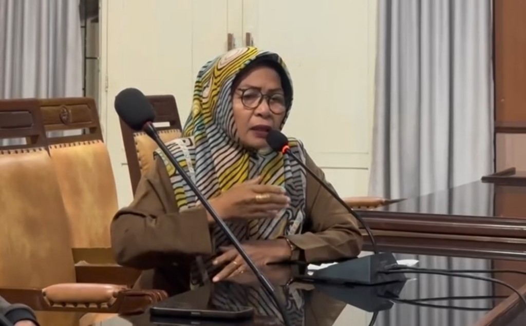 Guru Honorer Tak Terakomodir PPPK Paruh Waktu Datangi DPRD Jeneponto