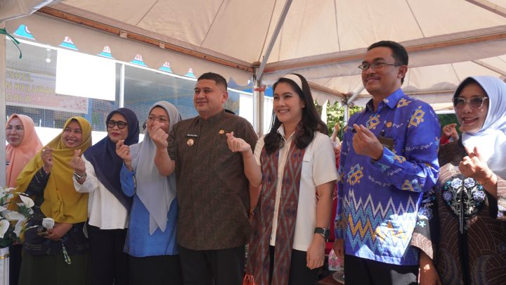 Kepala BKKBN Sulsel Dampingi Wamendukbangga Tinjau Kampung KB Manggala, Sosialisasi Program Bangga Kencana Hingga Harmoni Mendukbangga