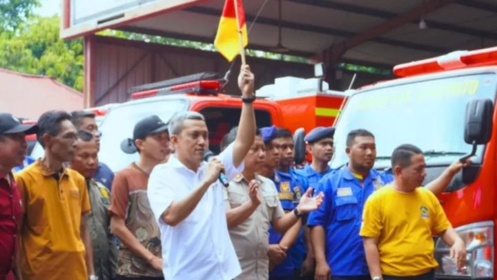 Bupati Jeneponto Resmi Lepas Penempatan Armada Damkar di Lima Kecamatan Bupati Jeneponto